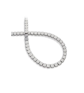 Hematit Doğal Taş Mat Titanyum Kare Kesim 6x6mm Dizi