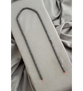 Hematit Doğal Taş Mat Gri Dikdörtgen Kesim 2x8mm Dizi [AA]