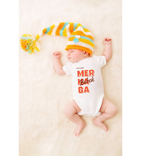 Unisex Bebek Artık 3 Kişiyiz Merhaba Bebek Baskılı Body Zıbın