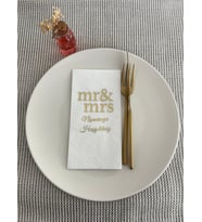 Beyaz Üzeri Gold Yaldızlı Mr&Mrs Nişanımıza Hoşgeldiniz Baskılı Peçete 16 Adet