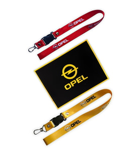 Opel Torpido Üstü Kaydırmaz Ped & Kırmızı - Sarı Oto Ayna Askısı / Anahtarlıklı Ayna Ipi 2'li Siyah