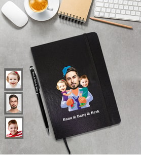 Kişiye Özel Babalar Günü Baba Kız Erkek Kardeş Karikatürlü Siyah Defter Kalem Hediye Seti Model-1