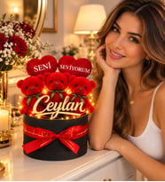 Kişiye Özel Seni Seviyorum Tasarımlı,Pleksi İsimli,Peluş Ayıcık Buketi