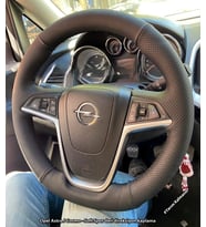 Opel Astra J Cosmo Sport Kasa  Araca Özel Direksiyon Kılıfı NOKTA NAPPA SİYAH İPLİ (Karışık)