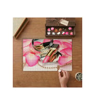 Pembe Ruj ve Güller Tasarımı 240 parça Ahşap Puzzle Ahşap Kutuda MP00287