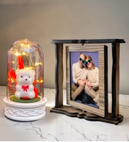 Kişiye Özel 2 Fotoğraflı Dönen Ahşap Çerçeve ve Beyaz Ayıcıklı LED Işıklı Fanus