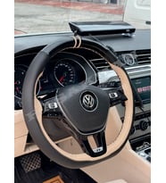 Vw Passat B8 Dikme Direksiyon Kılıfı Parlak Siyah Bej Detaylı Bej Çift Yüzük ve Dikiş 2014-2019