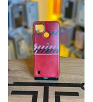 Realme C21 Uyumlu Piksel Desenli ve Deri Detaylı Premium Stil Kılıf (Kırmızı)