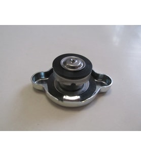 MAZDA 323- HB- 90/95; RADYATÖR KAPAĞI KÜÇÜK TİP BİNEK ARAÇLAR İÇİN (0.9) (KAUÇUK) (CAPS)