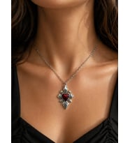 Gotik Kırmızı Kalp Detaylı Metal Kolye Unisex Hediye Tasarım Aksesuar