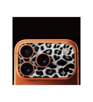 iPhone 17 Pro Max Tam Kaplayan Kamera Çerçeve Koruyucu Desenli Baskılı - SİYAH KÜRK