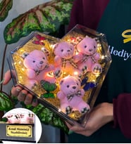 Kişiye Özel Büyük Boy Kalp Kutuda Ayıcık  Led Işıklı Pembe Ayıcıklar