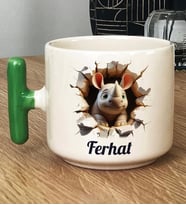 Kişiye Özel 3D Efektli Gergedan Hediye T Kupa Bardak İsimli İsim Yazılı (Yeşil)