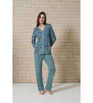 Kadın Önden Düğmeli Üst Kısmı Yaprak Desenli Uzun Kollu Pijama Takımı (Renksiz)