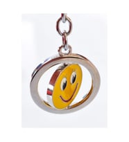 Sarı Gülen Surat Emojili Dönebilen Metal Anahtarlık