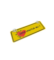 Bu Seni Unutur Mu? Yazılı Sarı Dekor Plaka Vantuzlu Cam Süsü 22X7.5Cm Bksu2