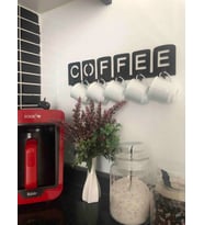 Dekoratif Coffee Yazılı Mutfak Dekorasyon Fincan ve Kupa Askılığı (Siyah)