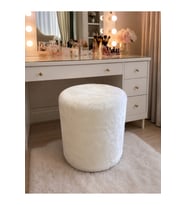 Peluş Çok Amaçlı Dekoratif Puf Koltuk