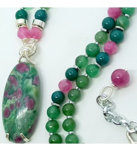 1777 Ruby Fuchsite el yapımı kolye