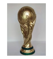 37 Cm Boy Dünya Kupası Gold Kaplama Gerçek Boyut Messi Qatar Futbol (PRENİUM ÜRÜN 1500gr )