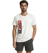 SF1000 F1 Yarış Arabası ve Dikey Tipografi Baskılı Premium Erkek Tişört (Beyaz)