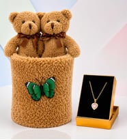 Peluş Saksıda Peluş Ayıcık Buketi ve Pembe Taşlı Kalp Kolye Kadına Sevgiliye Arkadaşa Hediye