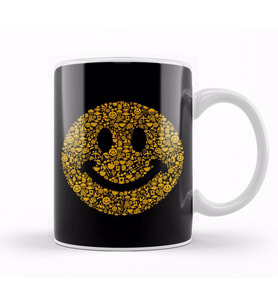Smiley Face Collage Kupa Bardak Porselen