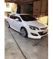 Opel Astra J Opc Marşpiyel Takımı (Plastik) (Siyah)