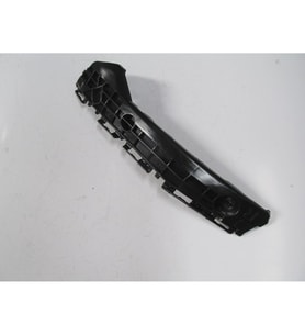 TOYOTA YARIS- 11/16; ARKA TAMPON BAĞLANTI BRAKETİ SAĞ PLASTİK (TYG) 218-2631 52575-0D130