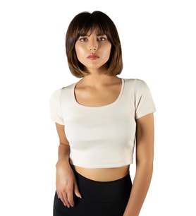 Kadın Krem Havuz Yaka Fitted/vücuda Oturan Kısa Kol Crop Tişört 23K-TRP-CRP04