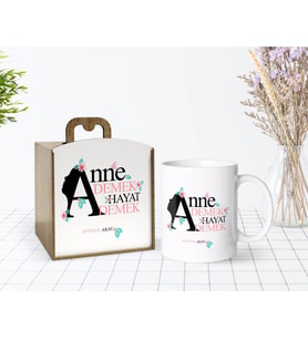 BK Gift Kişiye Özel Ahşap Kutuda Anneler Günü Temalı Anne Demek Hayat Demek Tasarımlı Beyaz Kupa Bardak-1