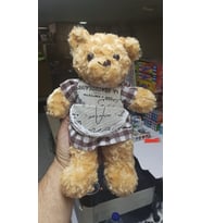 Oyuncak Peluş Kahverengi Elbiseli Ayıcık 30 cm