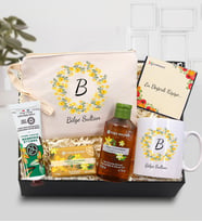Kişiye Özel Vanilya Çiçeği Baskılı Ham Bez El Çanta & Vanilya Çiçeği Baskılı Kupa & Yves Rocher El Kremi & Yves Rocher Sabun & Yves Rocher Duş Jeli Hediye Seti