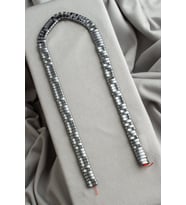Hematit Doğal Taş Titanyum Çift Delikli 3x10mm Dizi