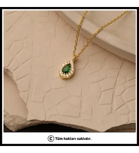 925 Ayar Gümüş Yeşil Taşlı Kolye