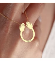 Kişiye Özel Sarılan Eller İsim Kolye 925K Gümüş (Gold)