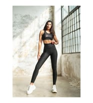 Siyah Kendinden Mini Petek Dokulu Deri Görünümlü Kumaş Spor Tayt