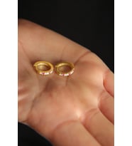 Elika Silver Kadın Taşlı Halka Model 925 Ayar Gümüş Küpe (Altın)