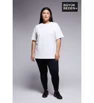 Büyük Beden Kadın Basic Tişört – Pamuklu Düz T-Shirt 3XL-6XL SPR26BTSK10 (Beyaz)