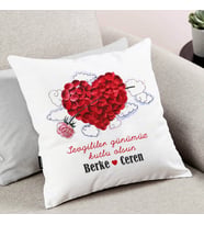 Kişiye Özel Romantik Tasarımlı Kişiye Özel Yastık