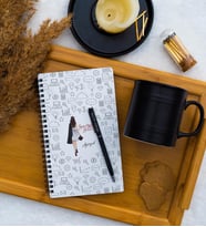 Sonunda Bitti Mezuniyet Defter - Kupa - Kalem Seti (Model 1)