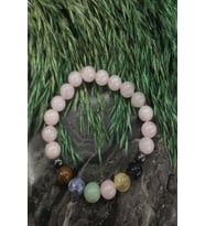 8 MM PEMBE KUVARS ÇAKRA DOĞALTAŞ BİLEKLİK