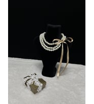 AMOR FACE ÖZEL ÜRETİM ŞIK BEJ KURDELE DETAYLI 3 SIRALI LUXURY TASARIM KADIN  KRALİYET İNCİ GERDANLIK