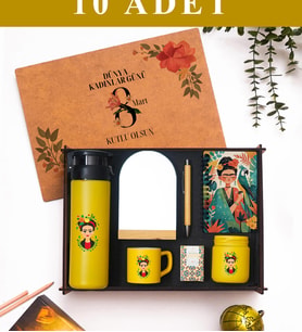 Kadınlar Günü 10’lu Set  – Aynalı, Cam Şişe, Kahve Fincanı, Defter, Mum ve Türk Kahveli Şık Ahşap Kutulu Set