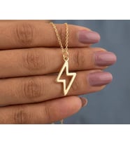 Kişiye Özel 925 Ayar Gümüş Minimal Şimşek Model Kolye (Gold)