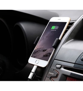 Araba Klimasına Takılan Telefon Tutucu Kıskaç