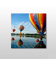 Balonlar Ve Nehir Kanvas Tablo 100x100cm (Karışık)