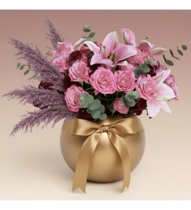 Pembe Lilyum & Gül ve Kasımpatı Aranjmanı
