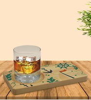BK Gift Kişiye Özel Denizcilik Tasarımlı Doğal Ahşap Tabaklı Viski Bardağı Sunum Seti Model 1