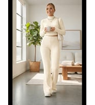 Fantezia Night Kadın Ekru Çizgili Boğazlı Crop Top ve Yüksek Bel Eşofman Takımı Spor Şık Kombin